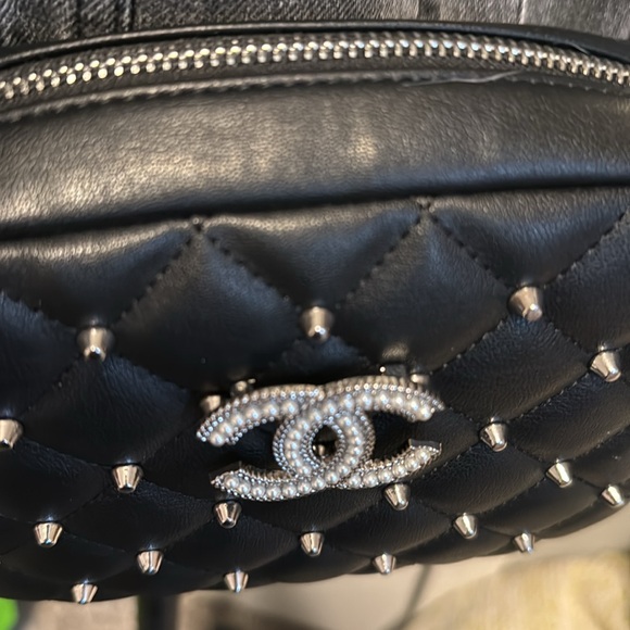 NWT Black Rebecca Minkoff diamond quilt silver studded top zip crossbody bag - Picture 4 of 14